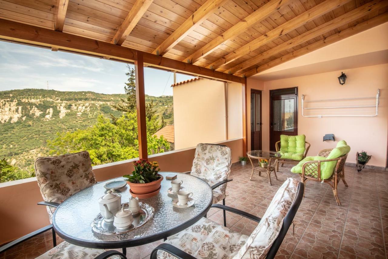 Vilkas Home Topolia Exterior photo